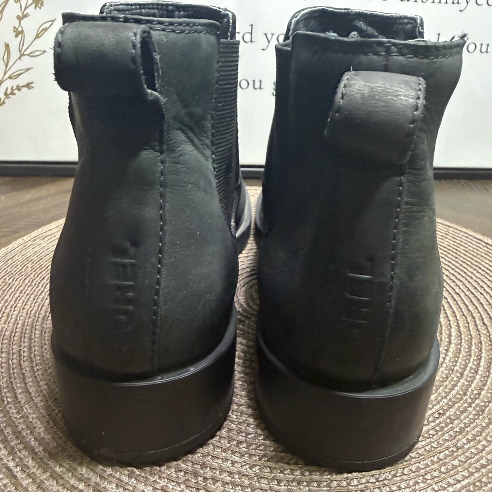 Sorel Emilie Chelsea Black Slip-On waterproof Boots Women SZ-9 Box15 - Picture 3 of 6